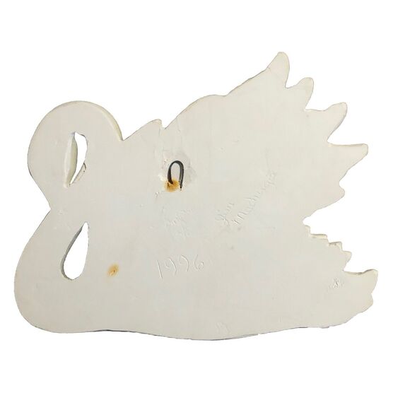 Chalkware Swan Wall decor Plaque Vintage 1996 Hobbyist Craft Handmade Kitschy - Picture 6 of 7